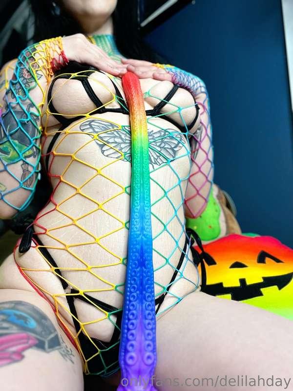 Introducing…my new filming partner! 😈 hehe  I was able to fi..