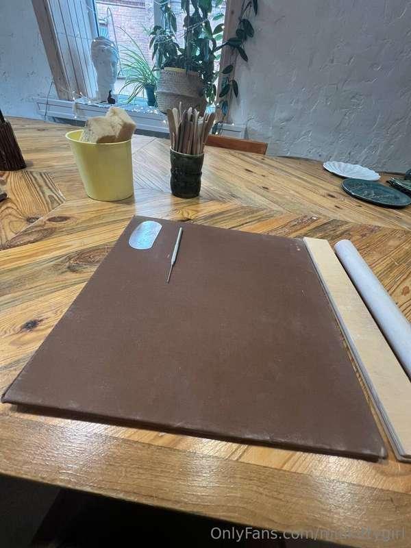 I like to organize creative evenings, but even more I like t..