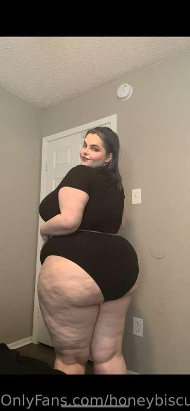 I’m taking some requests today dm me what I should make toda..