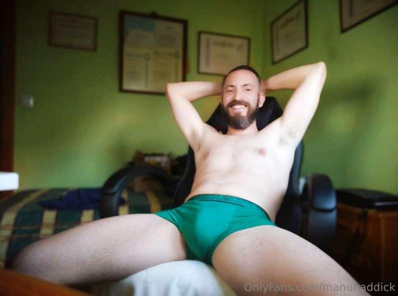 Green boxers 2/7