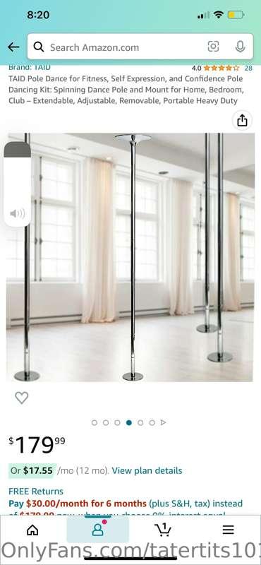Hey would you guys want stripper pole videos? 😳😝😝