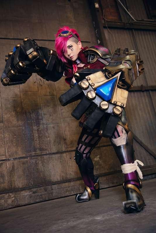 HERE COMES VI ⚙️💜👊