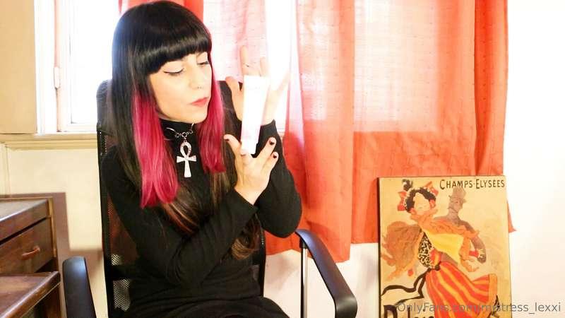 mistress_lexxi image #0