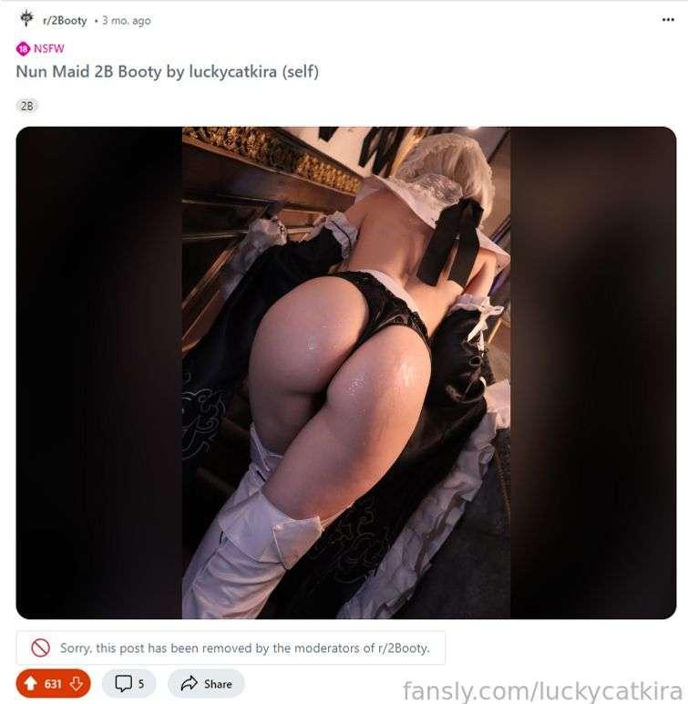 My 2B booty was too much for them too handle, is it too much for you? 
🥺

#cosplay #2b #booty #sweat #sweaty