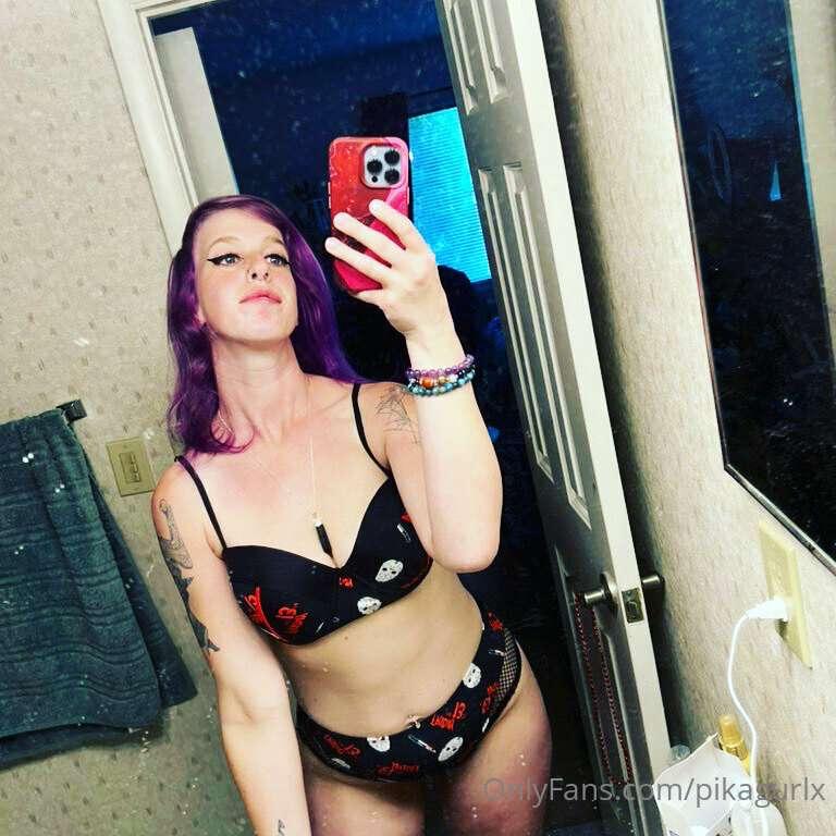 Gonna go take a dip in the lake 😋 Anyone care to join me bef..