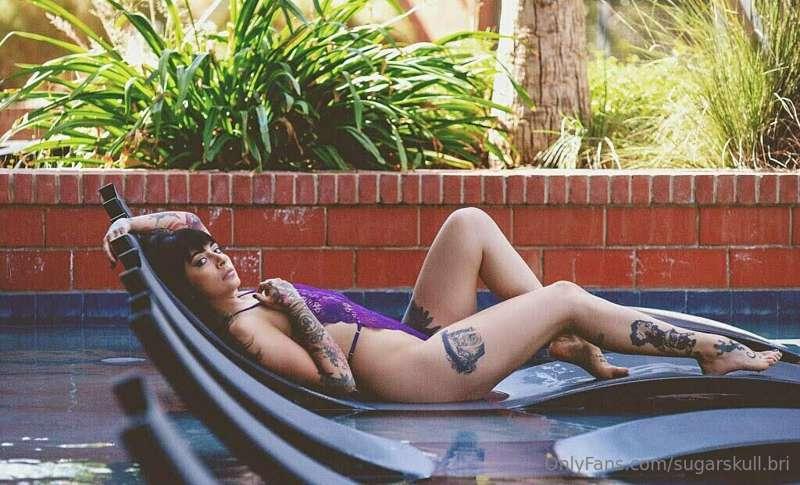 Wish you could be poolside with me? See the rest of this set..