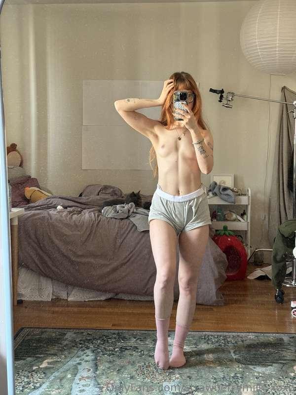 strawberrymilk_xoxo image #0