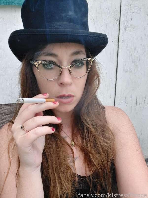 mistressthrope image #2