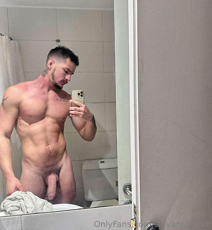 How did you end this weekend? Me very hot 🥵 would you like t..