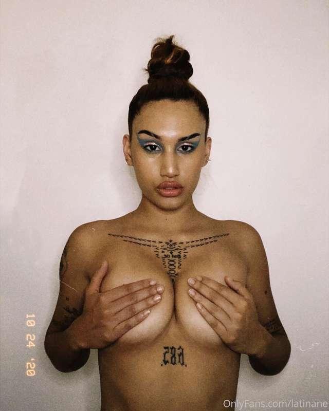 U have no idea how mad I am that Instagram won’t let me post..