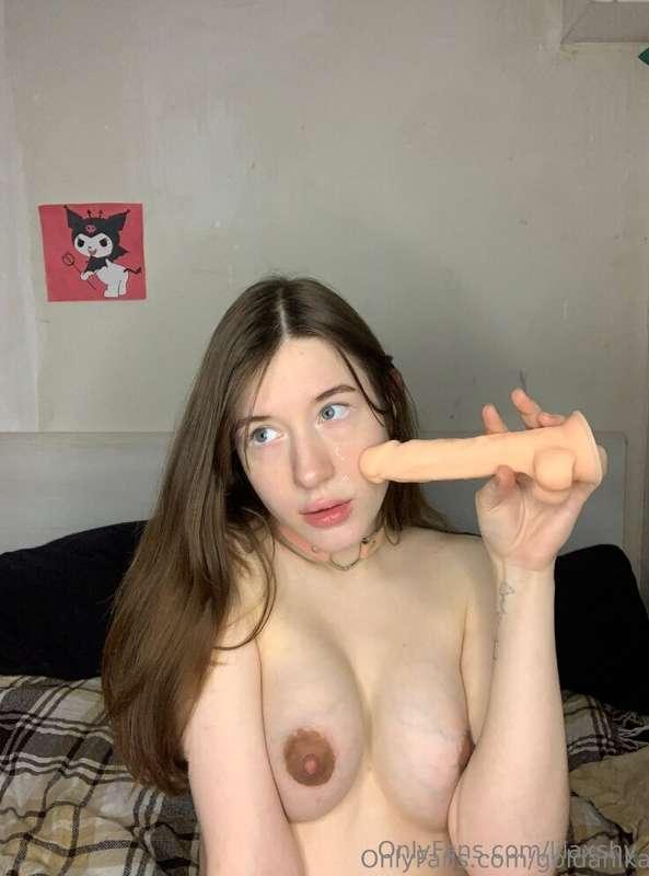 💖 Sweet pregnant @goldanika 💖 Baby girl loves dressing up as..