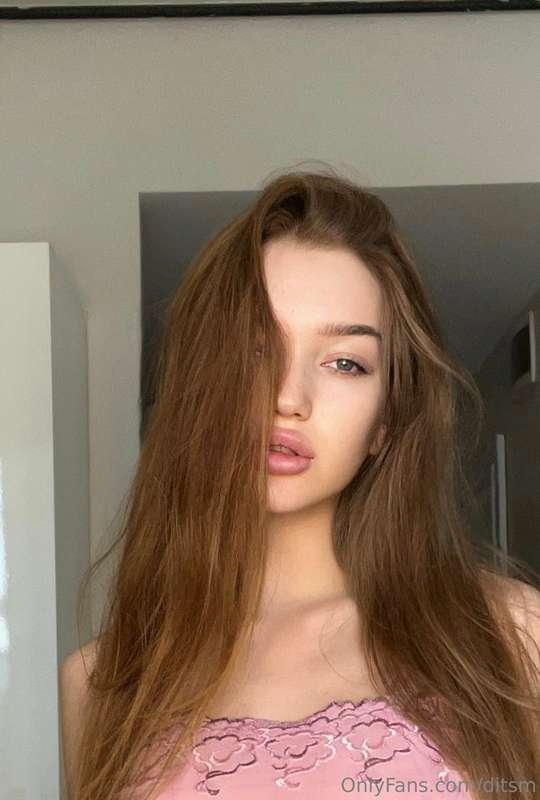 Is your hair🪮 a mess in the mornings too? 🤪