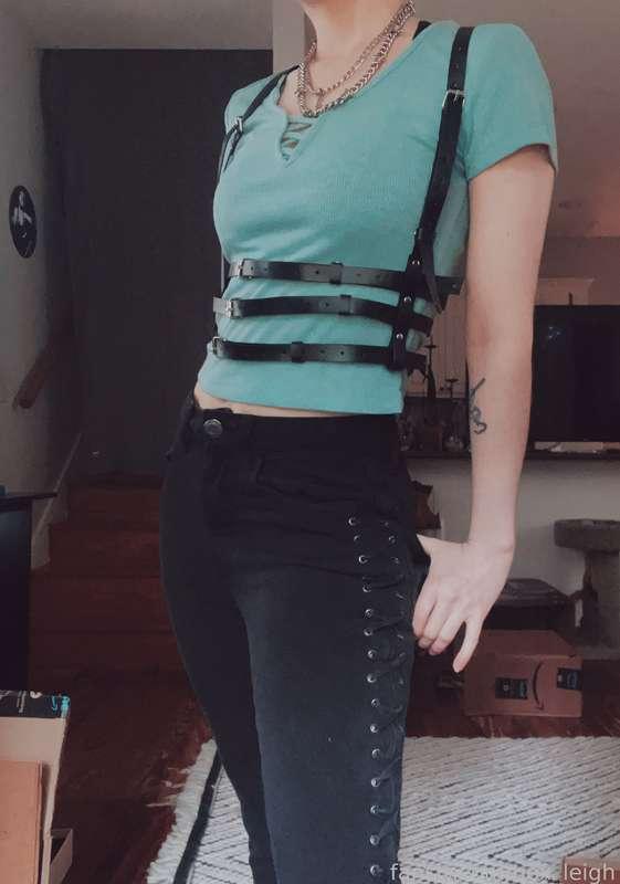 nox_leigh image #1