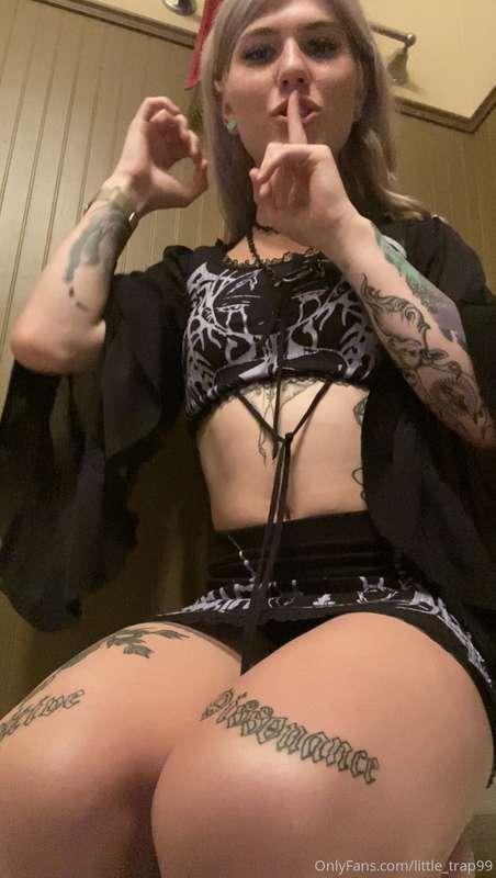 Here are some sexy screenshots from a little pay per view me..