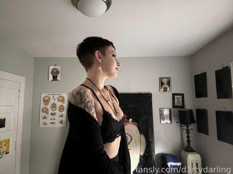 d1rtydarling image #1