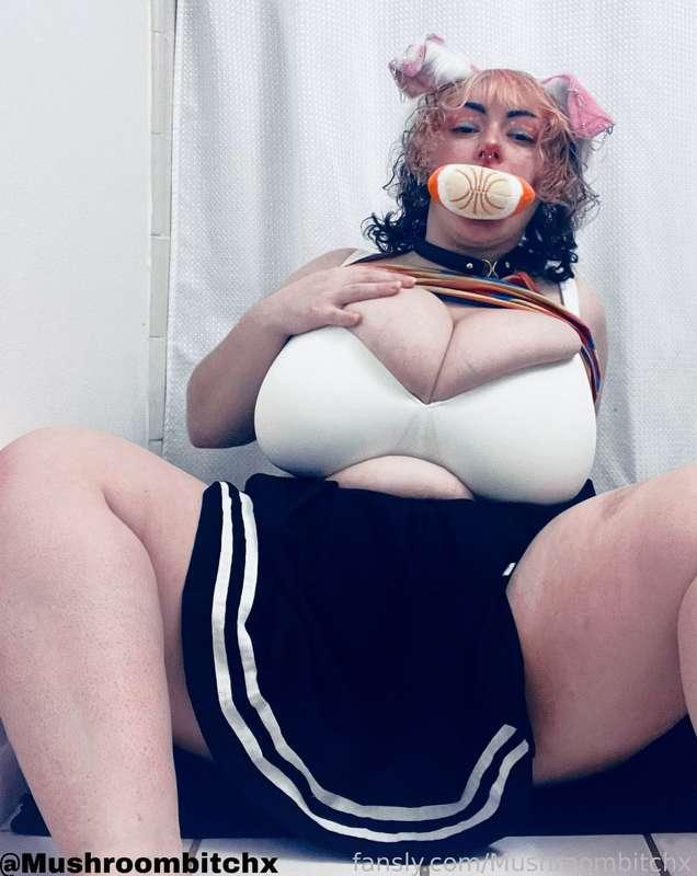 mushroombitchx image #17