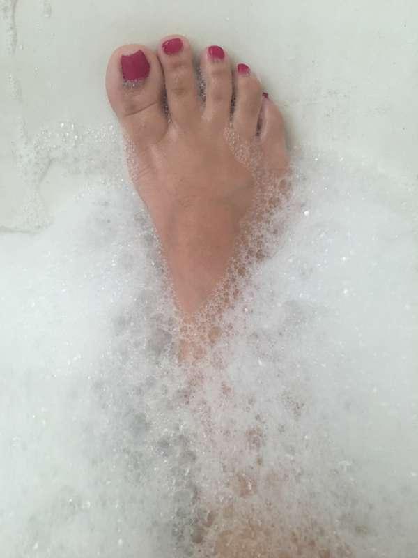 Lick my toes
