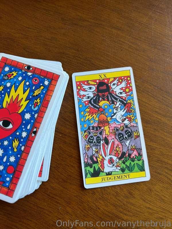 Today's Card for the collective is the Judgement card : 
In ..