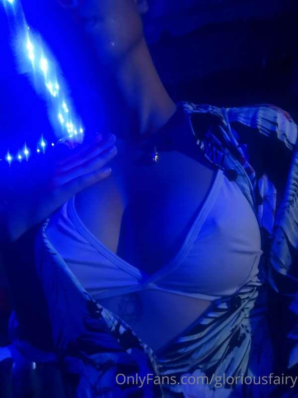 Need to stop making breaks on here 🥴 missed me? 😈