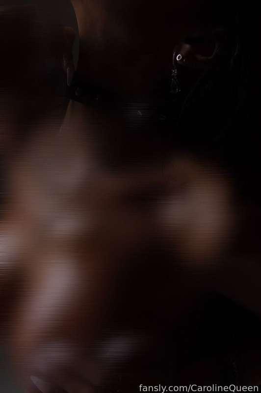 carolinequeen image #0