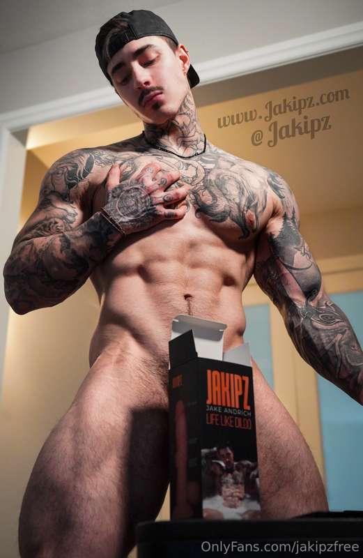 🚨 My DILDO (cock replica) is AVAILABLE again & now with ALOT..