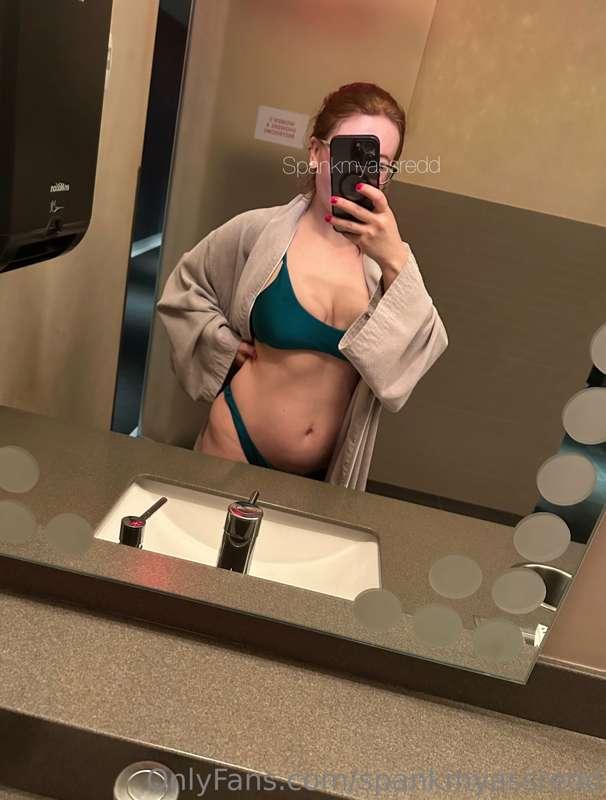 Some mirror pics before jumping in the hot tub 😛