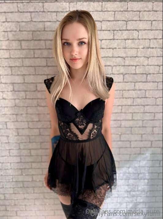 ## @sexylumi DIRTY PRINCESS WANTS YOU TO SCREAM OUT HER NAME..