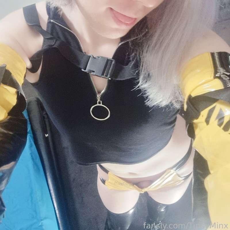 tipsyminx image #9
