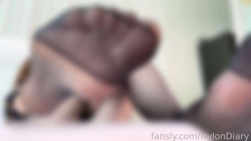 nylondiary image #0