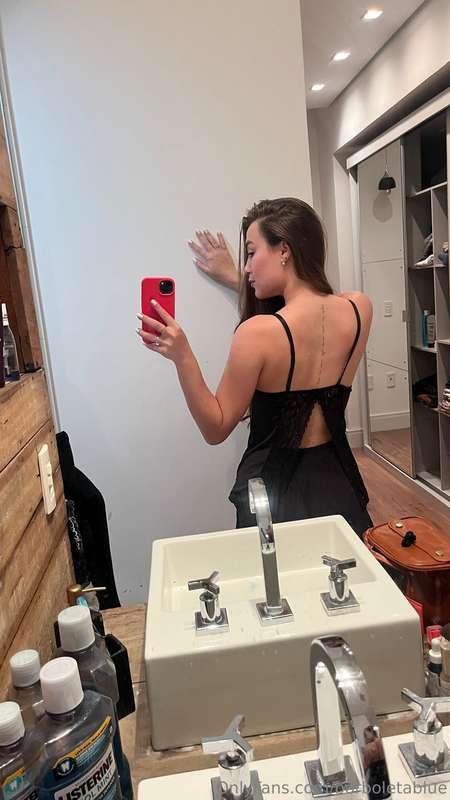 Boa noite e boa sexta-feira 💆🏼‍♀️😋