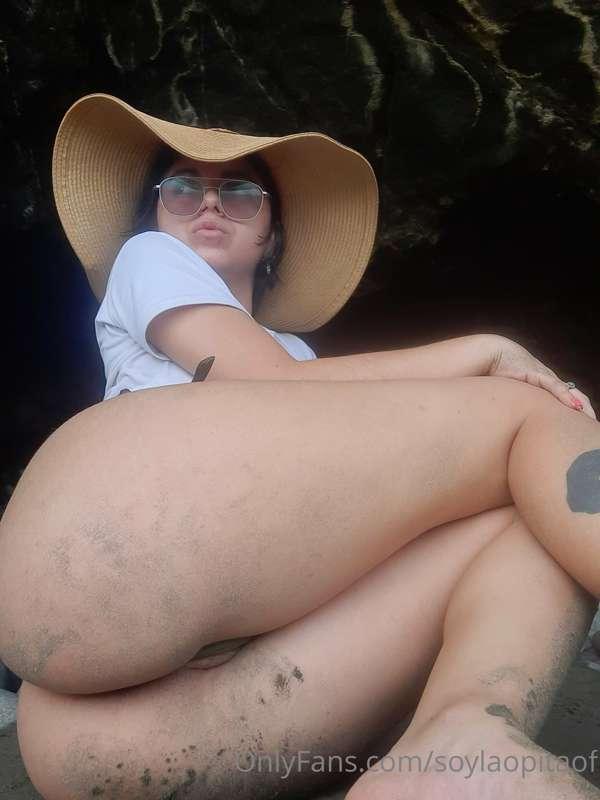 Un like= te gustaría ir conmigo a la playa 🏖