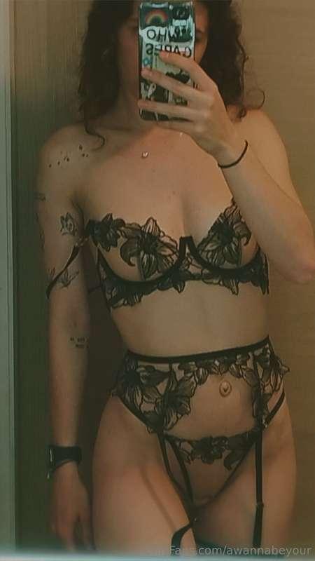 awannabeyour image #0