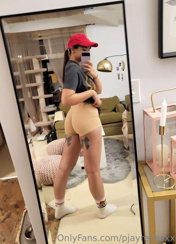 Swipe for a surprise 😮