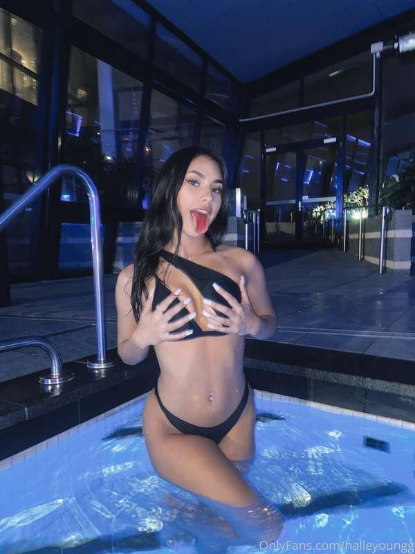 Wanna join💦