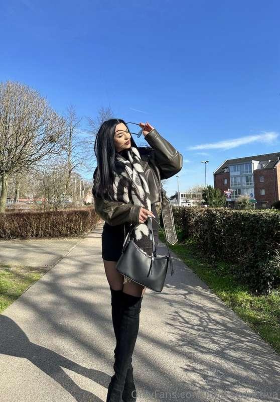 Today is a great day for communing with nature! 🌳 I spent ti..