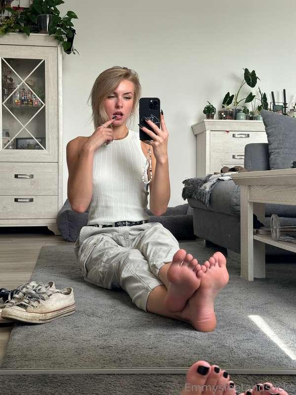 emmyfeetandsocks image #25