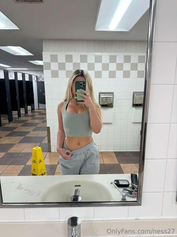 Out for a minute 🙈