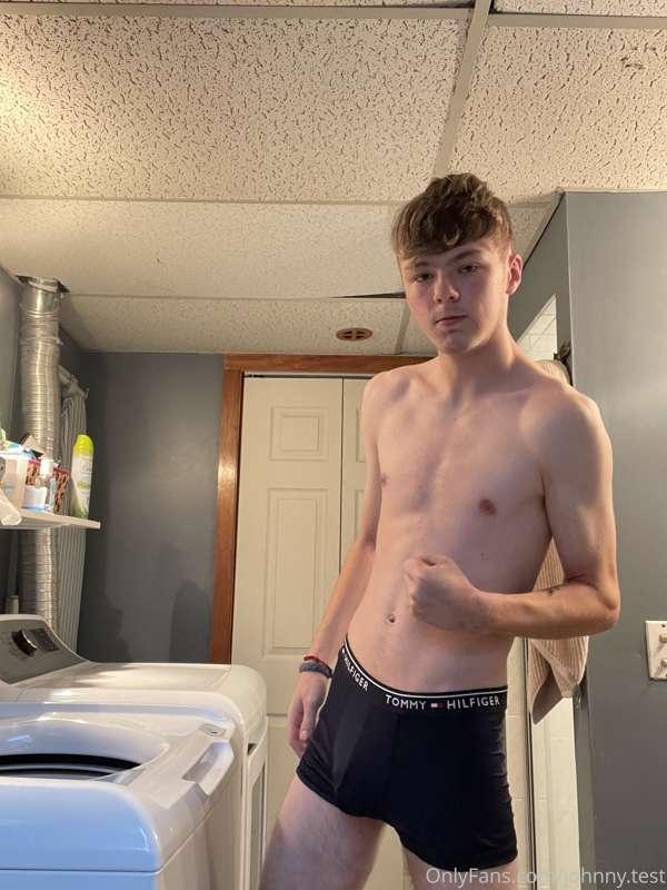 Goodmorning:))) 😈say it back 🥺