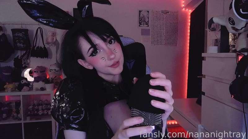 ASMR 🐰 cute bunny helps you to let off steam  💦💕 

you get:
🥕 mic pumping &amp; swirling ✨
🥕 personal attention - guiding you to relax 💤
🥕 close mouth sounds &amp; kisses 💋

limited time discount for 15€ 🐰
sit back and enjoy 💕
#asmr #video #bunny #bunnygirl #egirl #cosplay #cosplaygirl #tease #nsfw #cutegirl #small #petite #roleplay #fyp