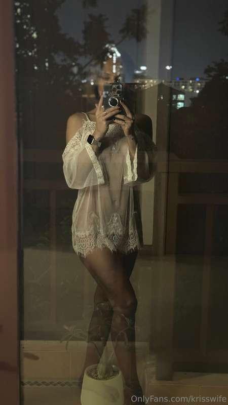 krisswife image #2