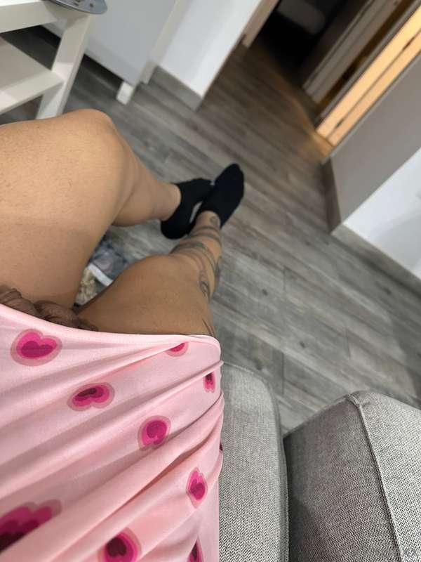 I'm wearing new stockings, do you like them?🙈😏