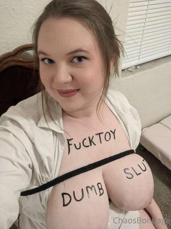 Happy weekend! This fuck toy is ready for the break 😁