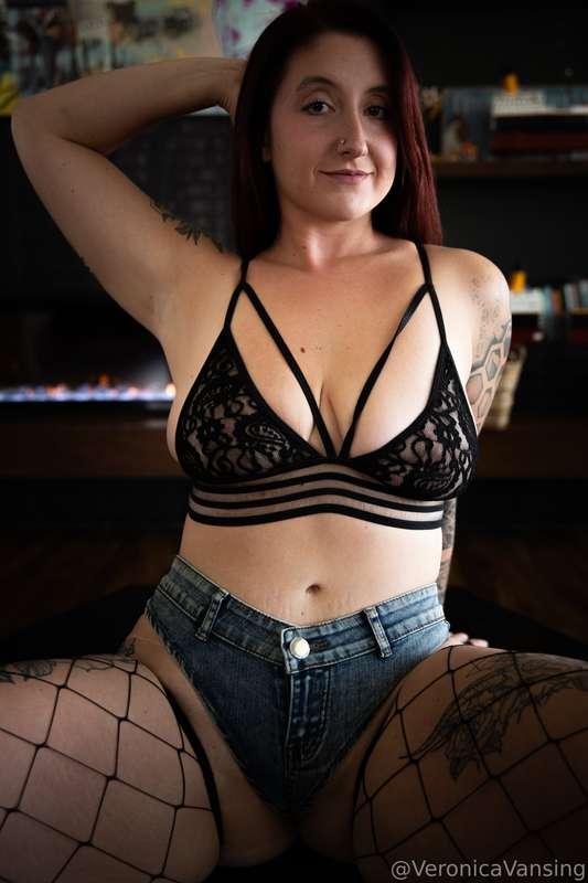 Do you dig girls in fishnets? 