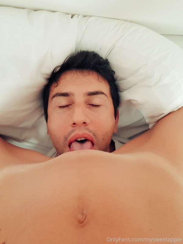 Sweet dreams, I'm planning to fall asleep to one big orgasm,..