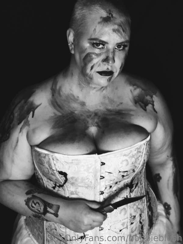 You and I have unfinished business. — Kill Bill
I feel so se..