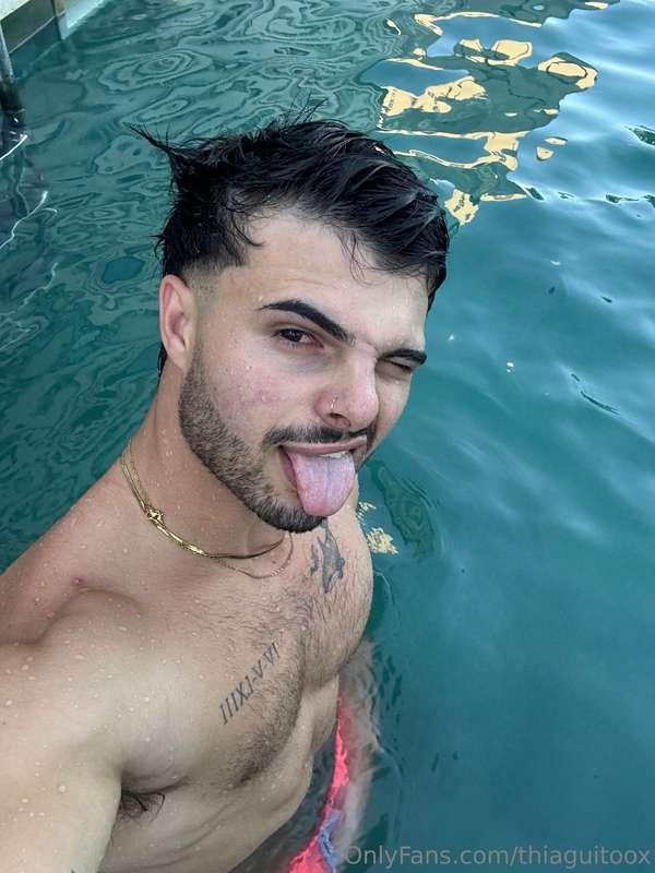 Veni bb 🔥🖐 queres mojarte conmigo 💦💦