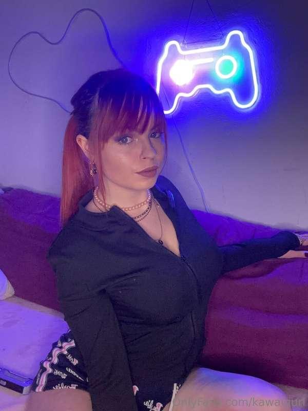 Qui de disponible pour s’amuser un petit peu? Je suis plutôt..