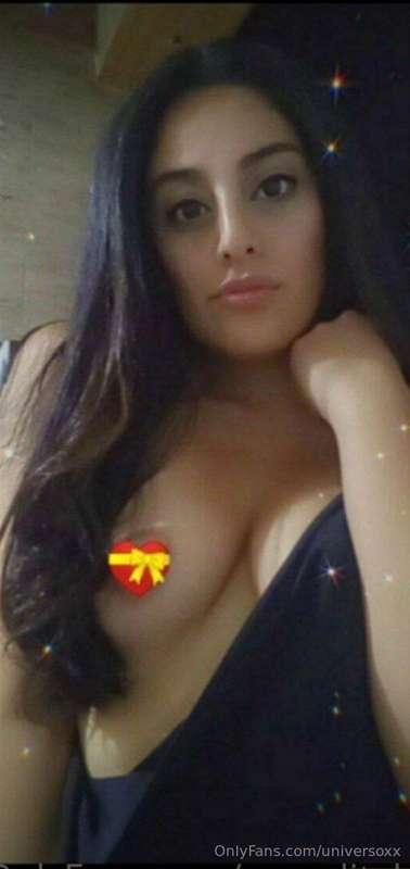 🟡🖤⚠️ @pamelitahot ⚠️🖤🟡 I am a sensual Latina brunette ready ..
