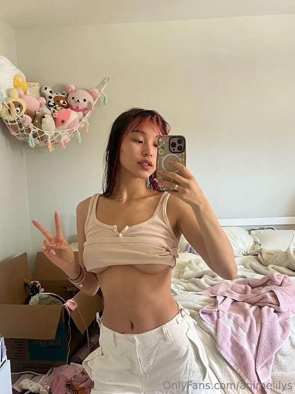good morning 😉 did you dream about me?? DM me and tell me ab..