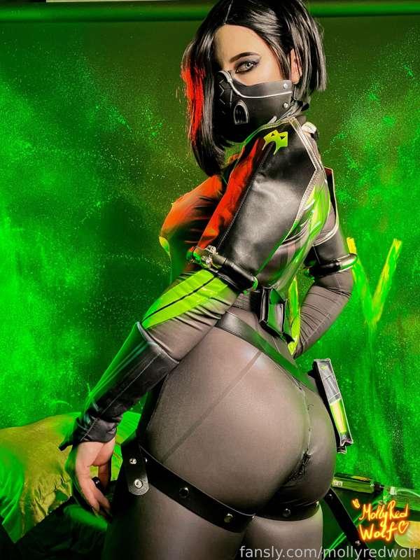 mollyredwolf image #7